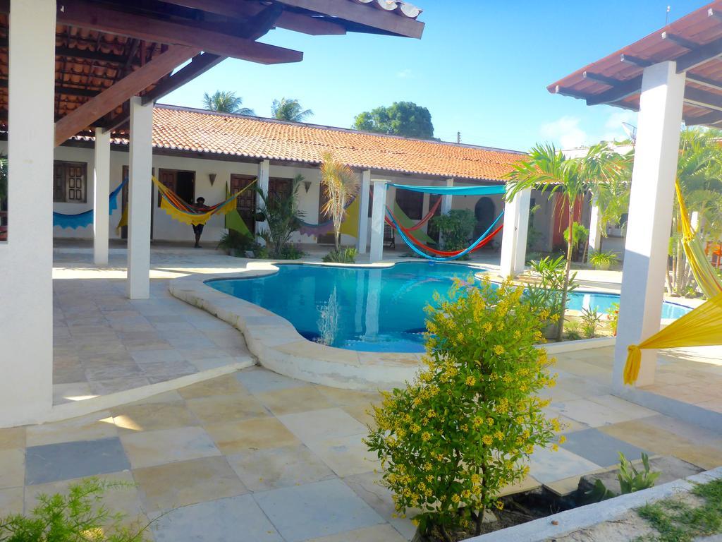 Pousada California Tia Lia Paracuru Exterior photo
