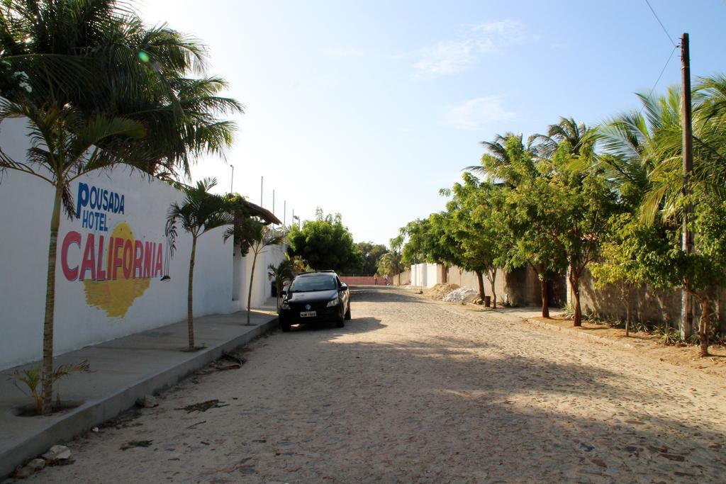 Pousada California Tia Lia Paracuru Exterior photo