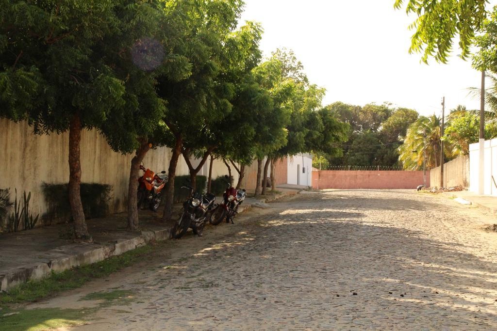 Pousada California Tia Lia Paracuru Exterior photo