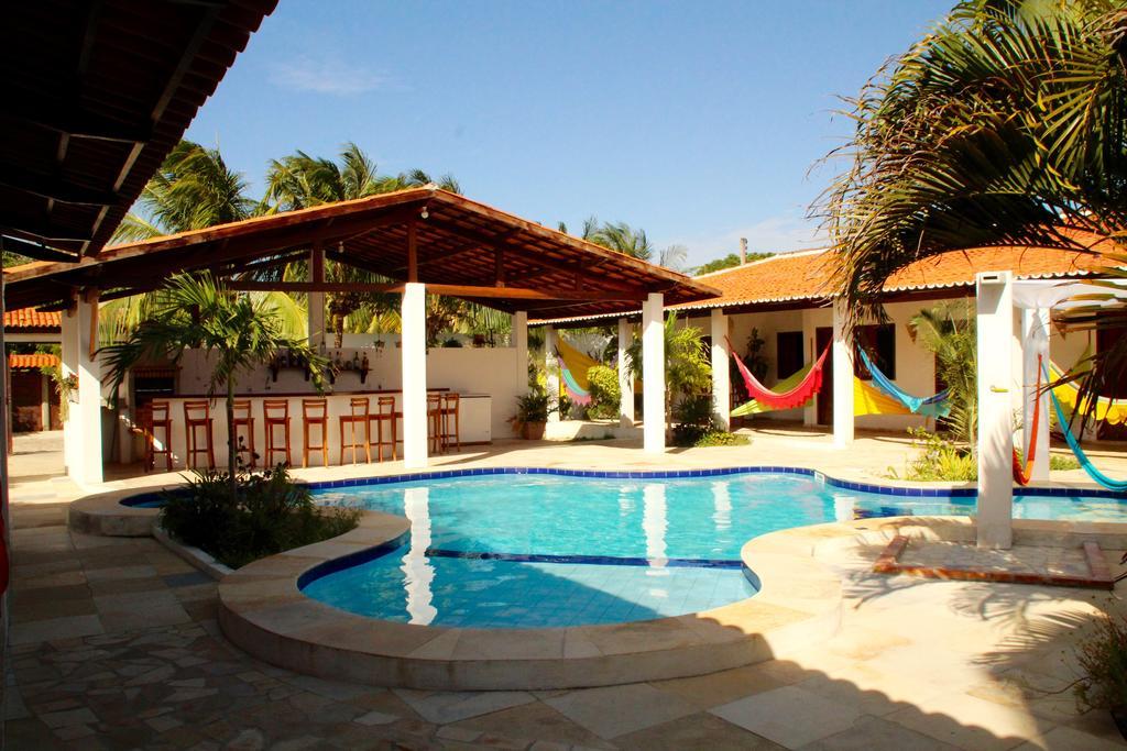 Pousada California Tia Lia Paracuru Exterior photo